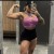 escort latina de cuerpo musculoso leencanta el gym